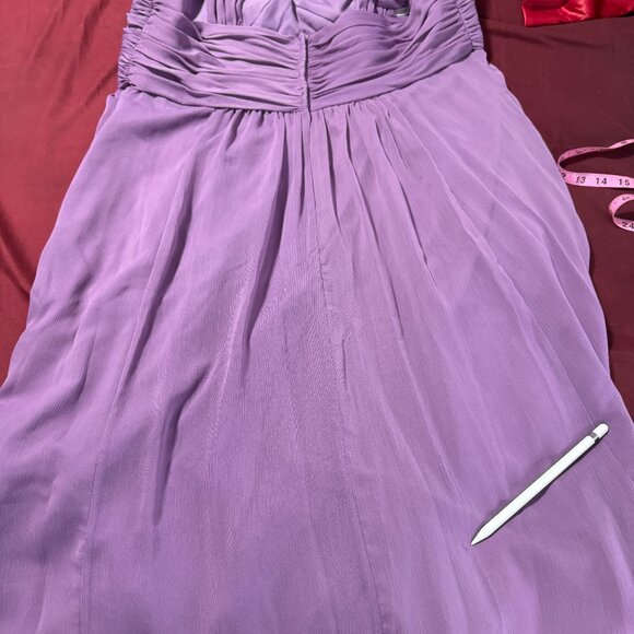 David's Bridal style F15633 long crinkle chiffon dress twist front lavender 20 - Picture 12 of 13